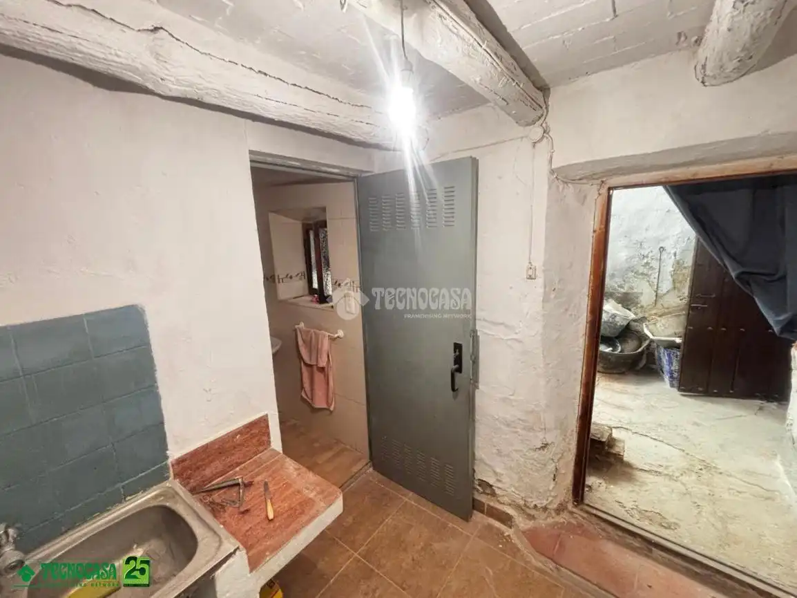 Casa adosada en venta en Membrilla