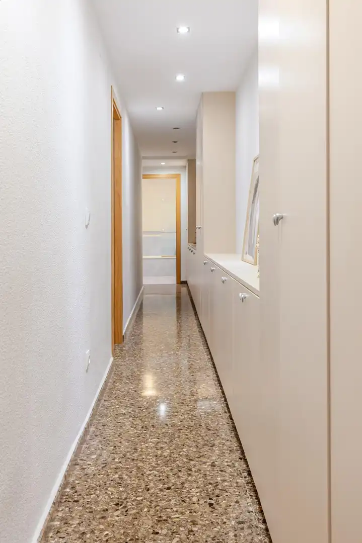 Piso en venta en Paterna con Aire acondicionado, Calefacción y Balcón