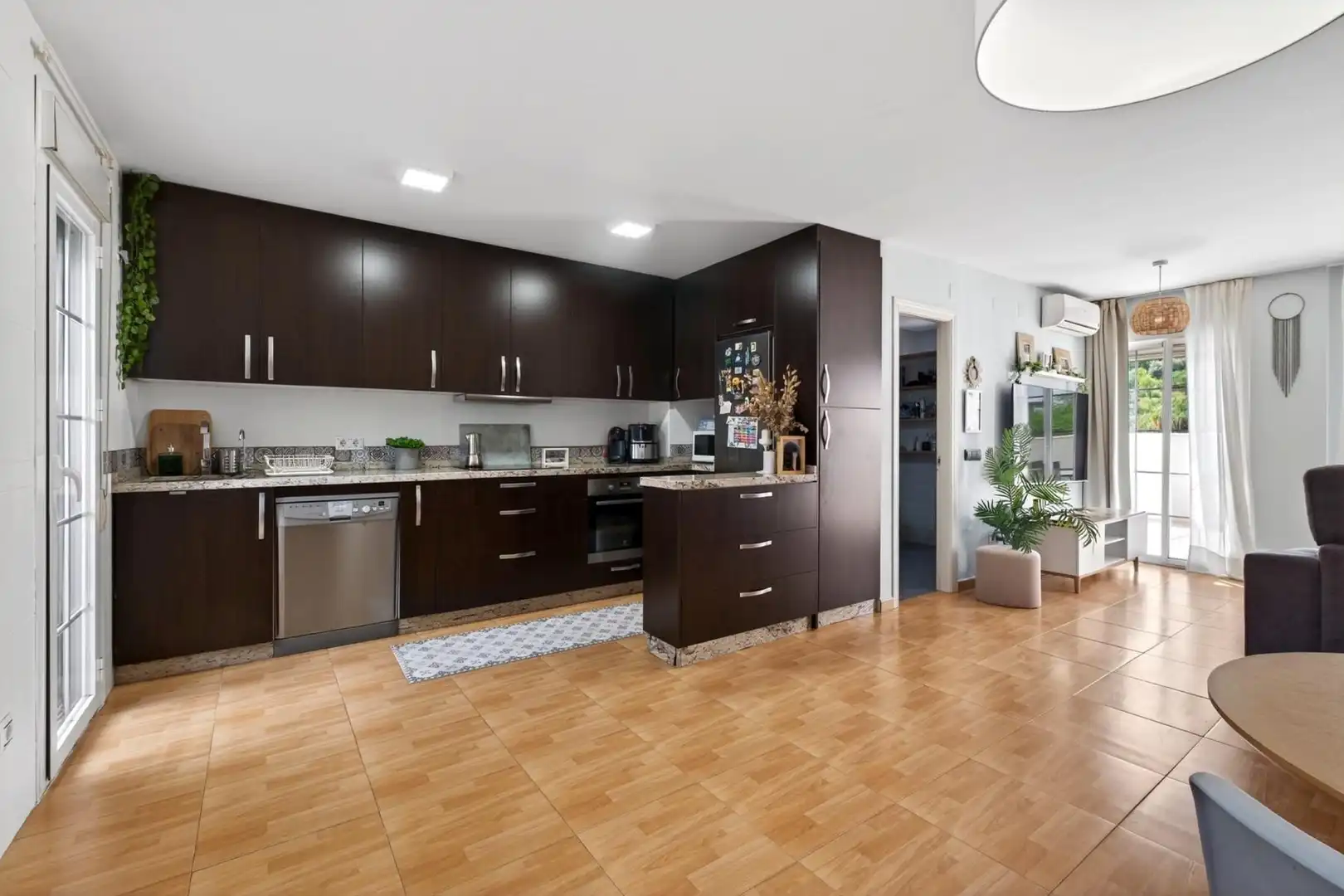 Cocina de Dúplex en venta en Alhaurín de la Torre con Aire acondicionado, Calefacción y Terraza