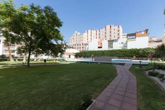 Swimming pool of Study for sale in Vélez-Málaga  with Air Conditioner, Furnished and Community pool