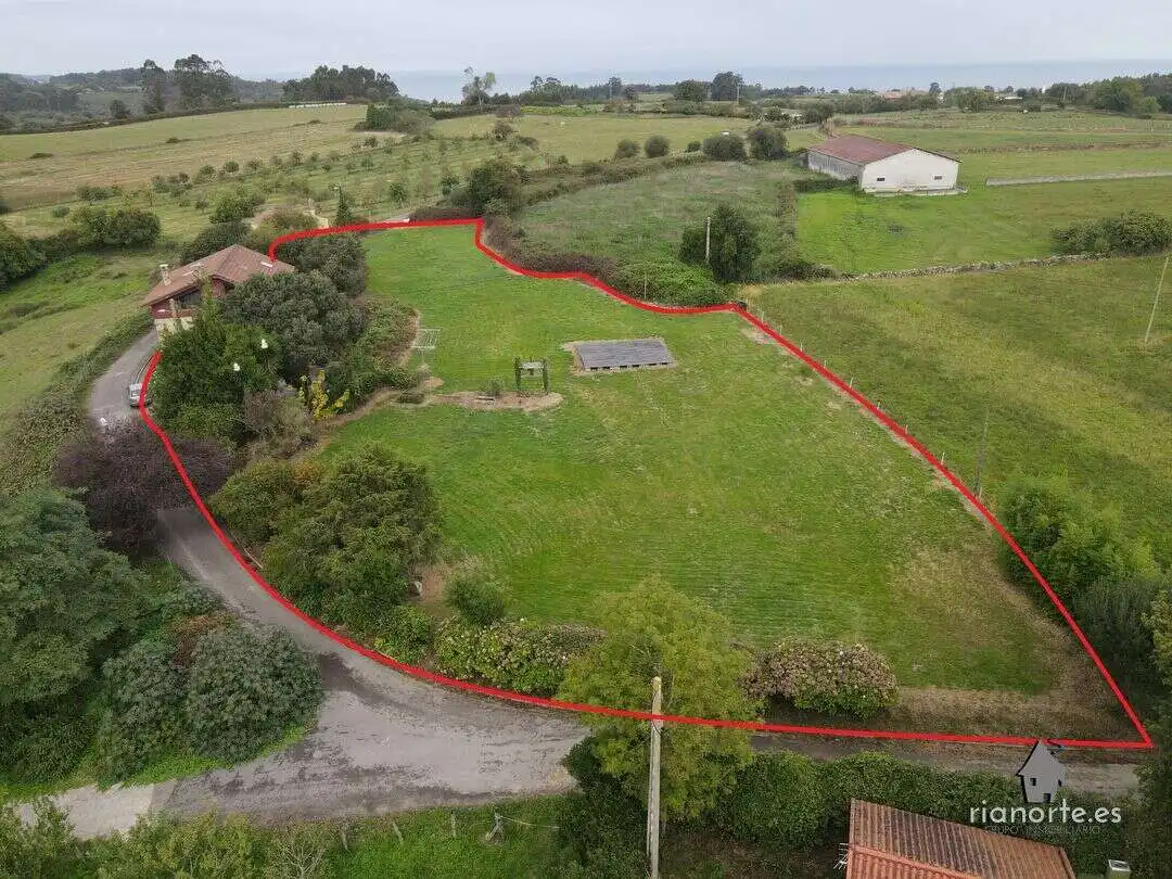 Una casa única en un entorno de película. Junto a Lastres, en un entorno idílico y a pocos minutos del mar. Ven a descubrirla. ¡Ll, Bild 3