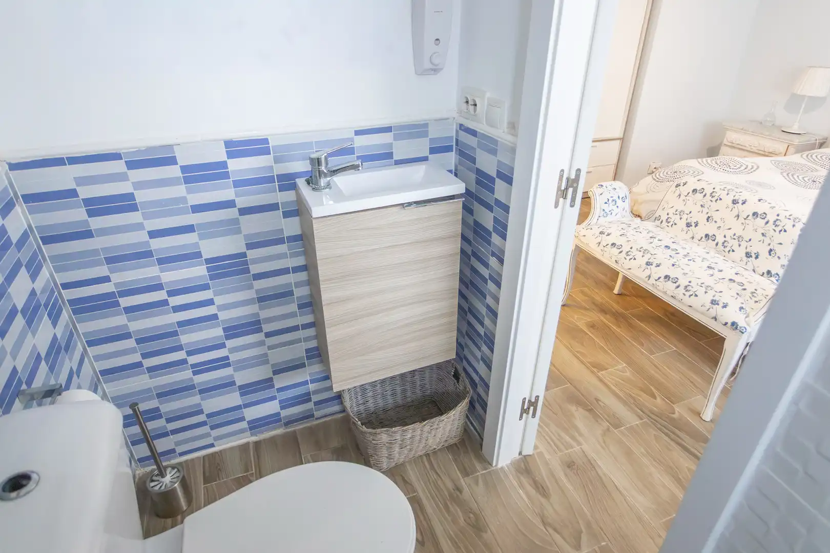 Baño de Casa o chalet en venta en Casarrubios del Monte con Aire acondicionado, Calefacción y Jardín privado