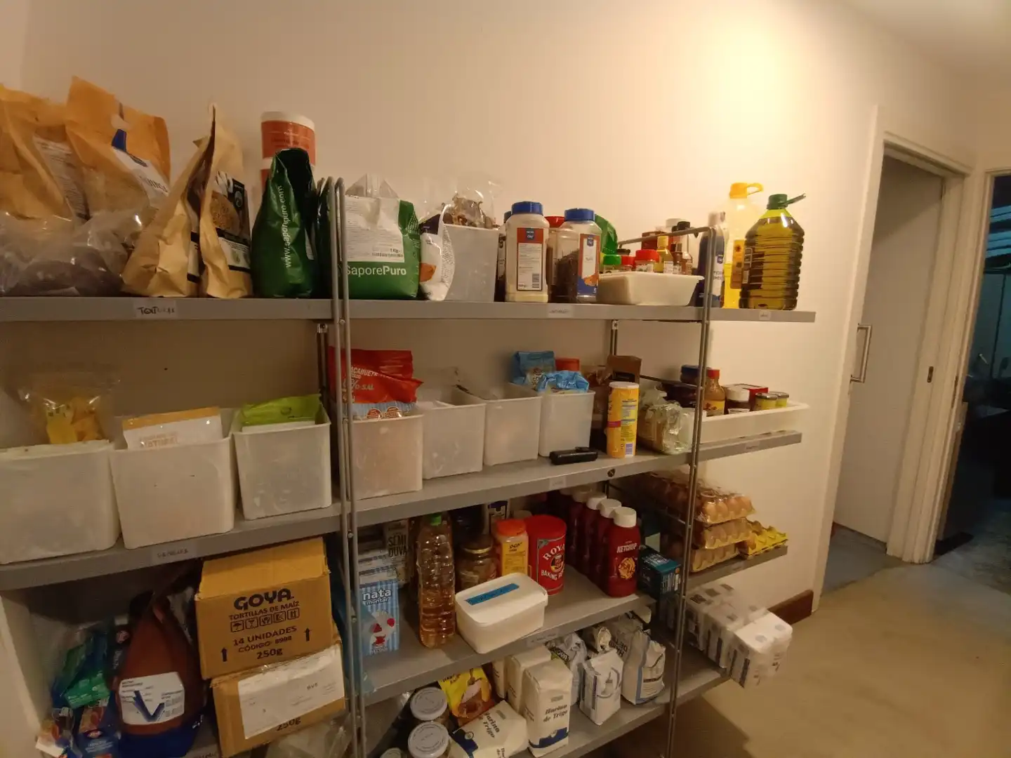 Business premises for transfer in Eixample, imagen 4
