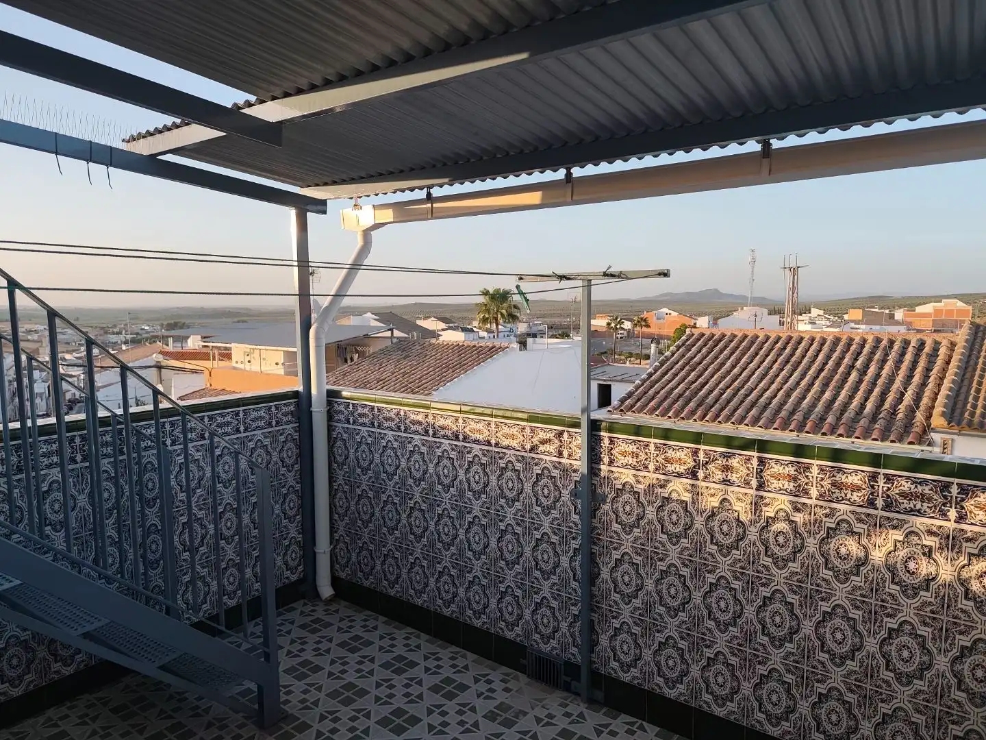 Terrasse von Einfamilien-Reihenhaus zur Miete in Casariche
