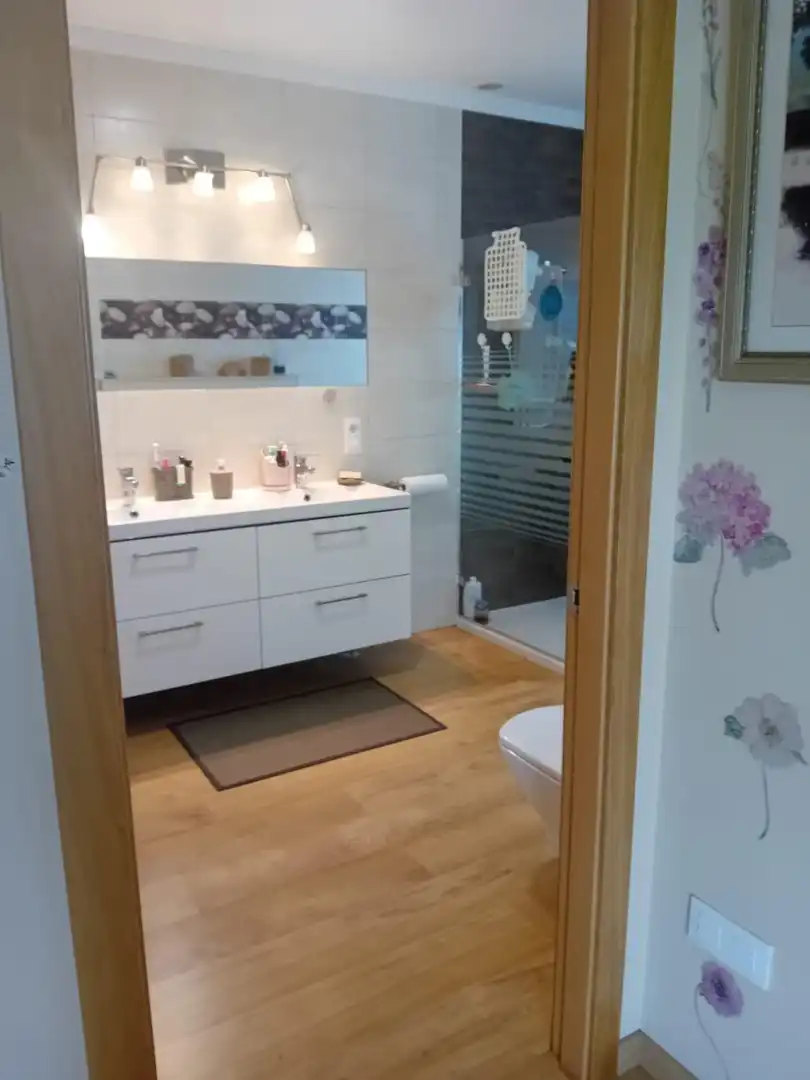 Baño de Casa o chalet en venta en Carballo con Aire acondicionado, Calefacción y Jardín privado