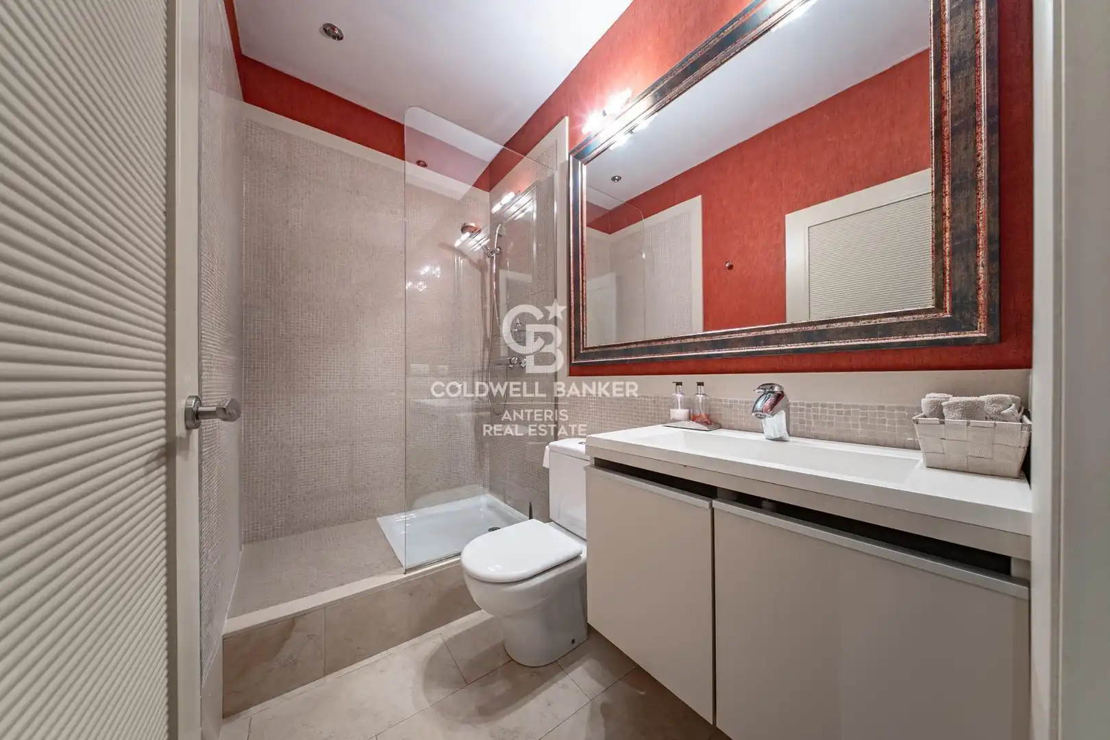 Piso con terraza en venta en Carrer d'Enric Granados, imagen 17