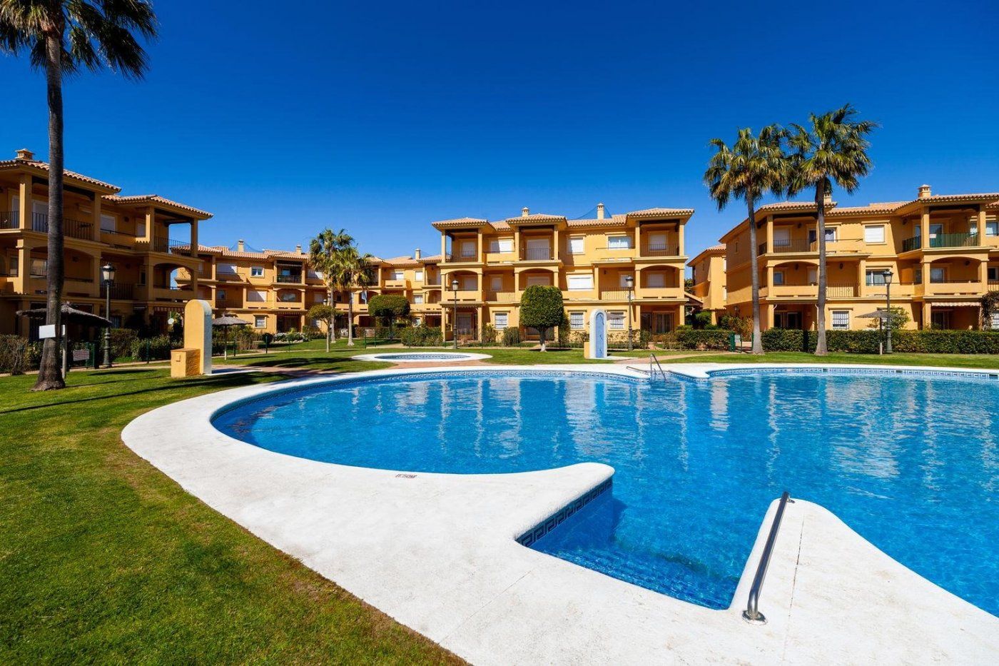 Apartamento de alquiler en Novo Sancti Petri