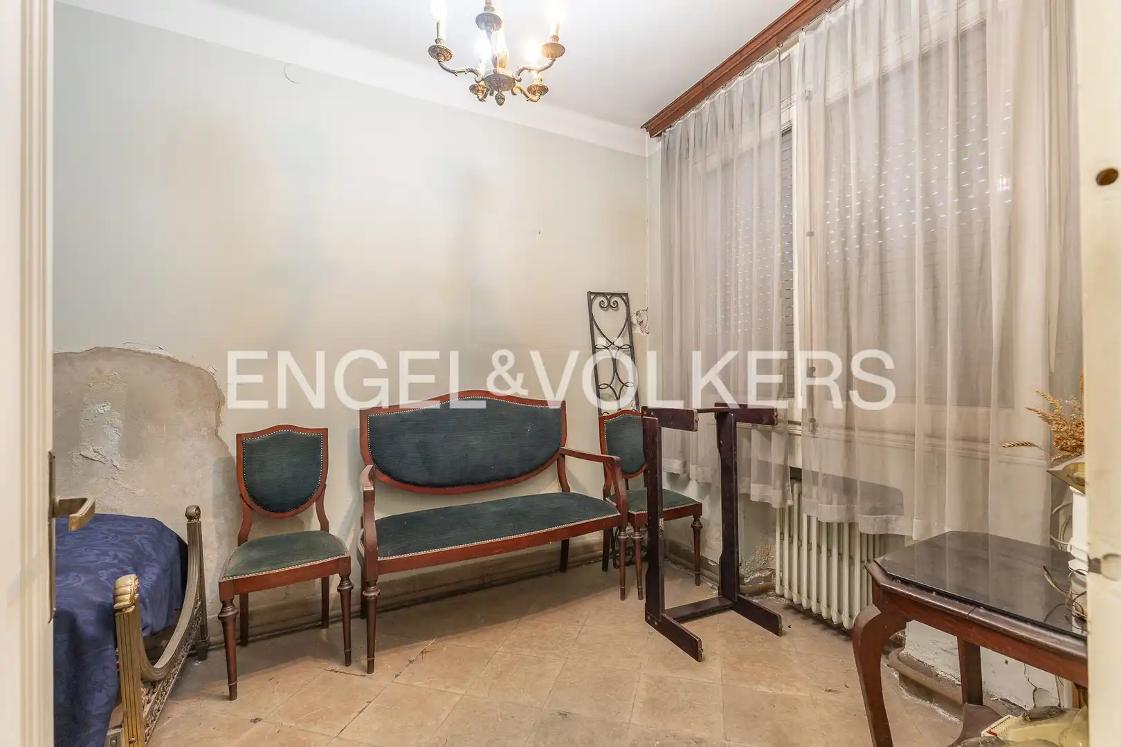 Sala de estar de Casa adosada en venta en Sabadell con Aire acondicionado, Calefacción y Terraza