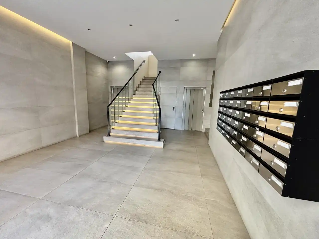 Piso en venta en Zaragoza con Aire acondicionado, Calefacción y Parquet