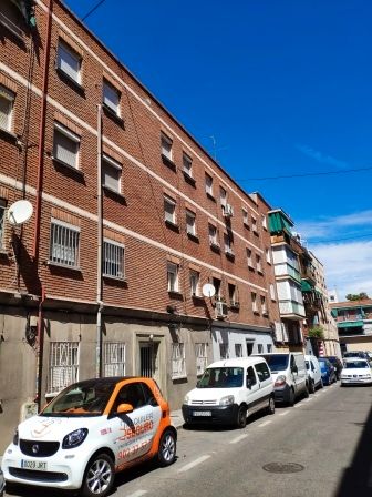 Vista exterior de Piso en venta en  Madrid Capital