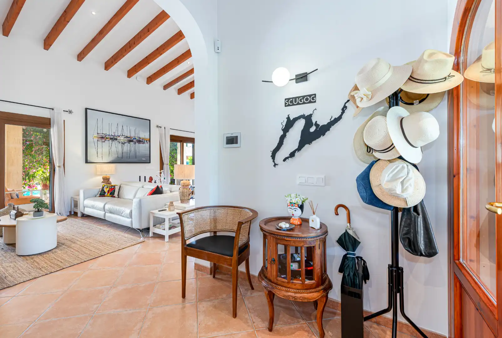 Sala de estar de Casa o chalet en venta en Pollença con Aire acondicionado, Calefacción y Jardín privado
