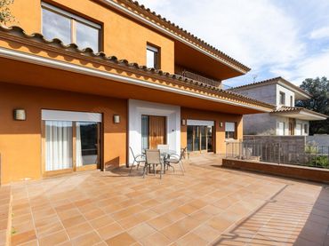 House with pool for sale in Residencial Begur - Esclanyà