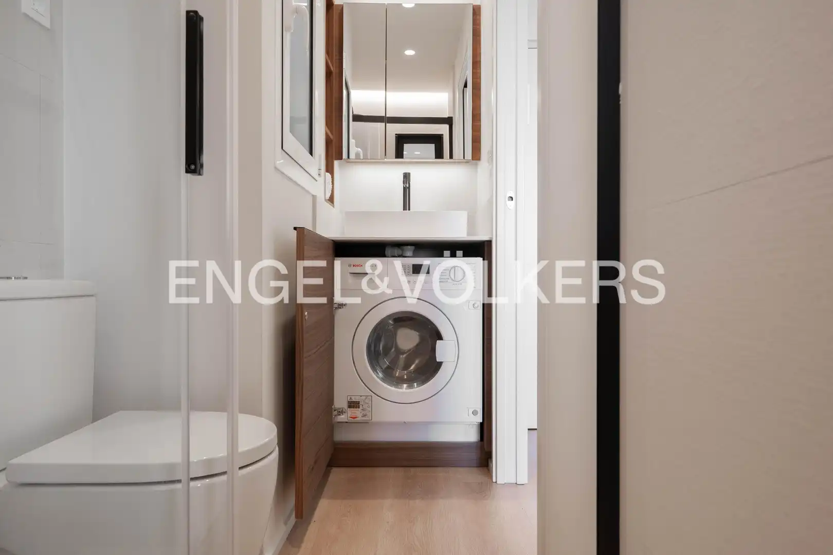 Bathroom of Study for rent in Donostia - San Sebastián   with Heating, Terrace and Furnished