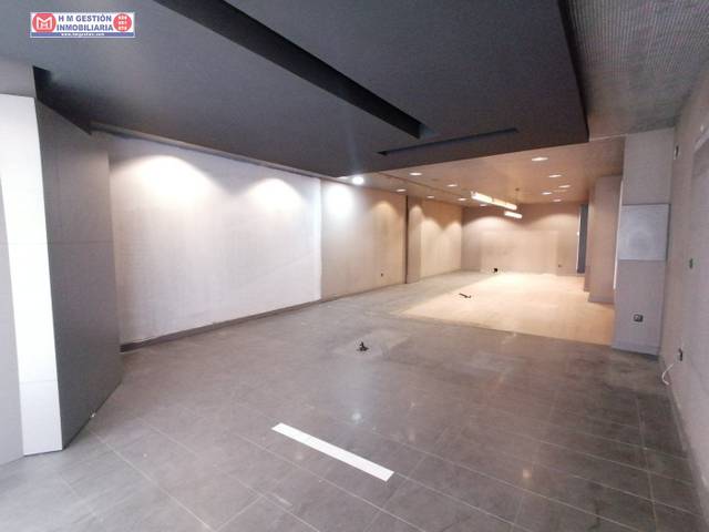 Local comercial en Alquiler en Herencia