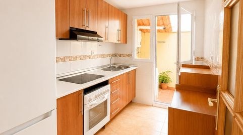 Foto 5 de Piso en venta en Calle Calle García Lorca, La Zubia Ciudad, La Zubia