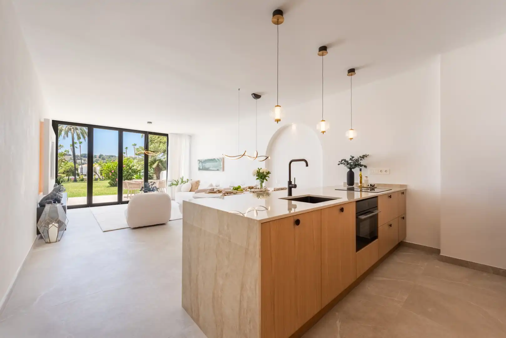 Reihenhaus mit Terrasse zum Verkauf in Nueva Andalucía, imagen 7