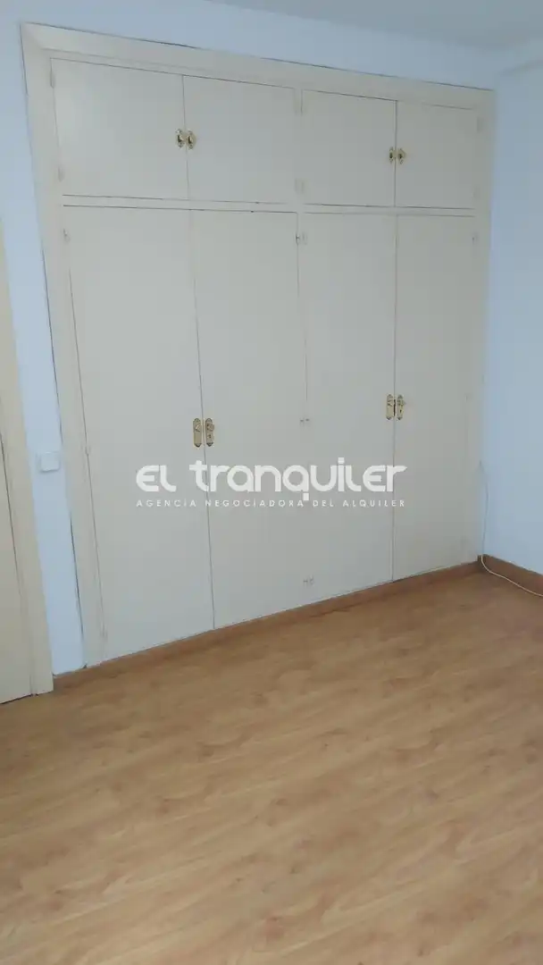 Bedroom of Flat for sale in Madrid  with Parquet flooring and Terrace