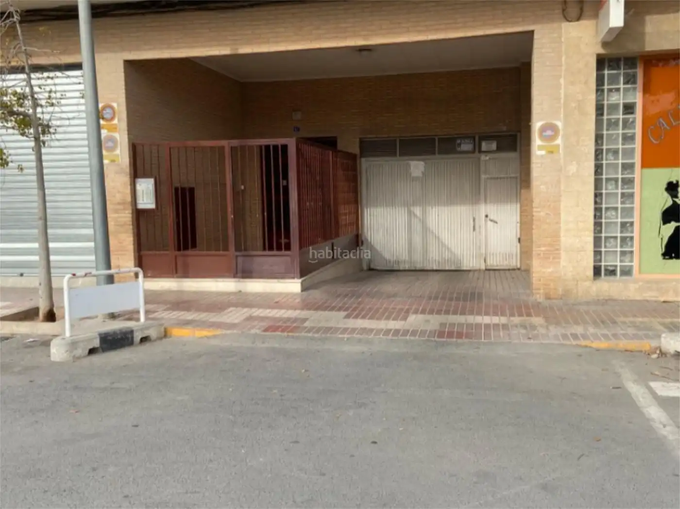 Individual en venta en Carrer Bailén 67