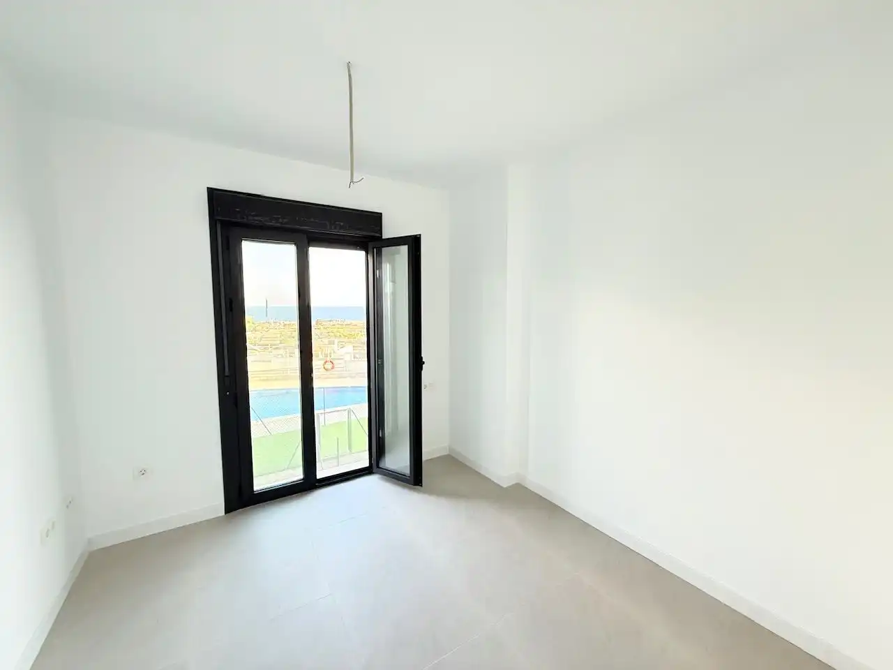 Habitación de Casa adosada en venta en Vélez-Málaga con Jardín privado y Piscina comunitaria