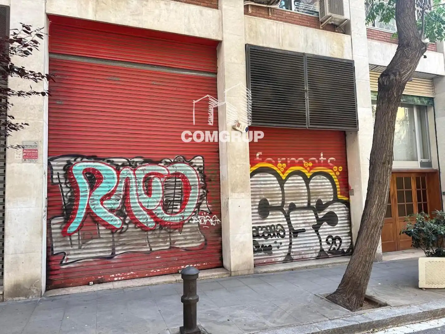 Außenansicht von Geschaftsraum zur Miete in Barcelona mit Klimaanlage