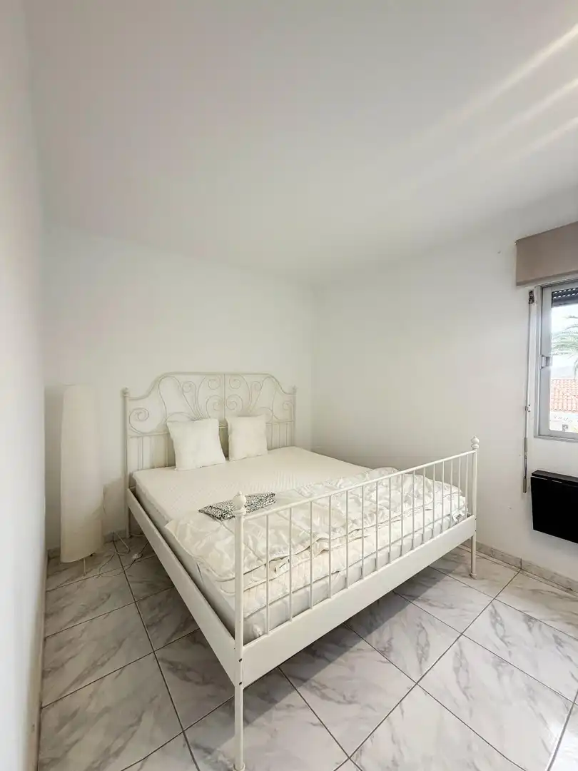 Habitación de Ático de alquiler en San Bartolomé de Tirajana con Jardín privado, Terraza y Amueblado