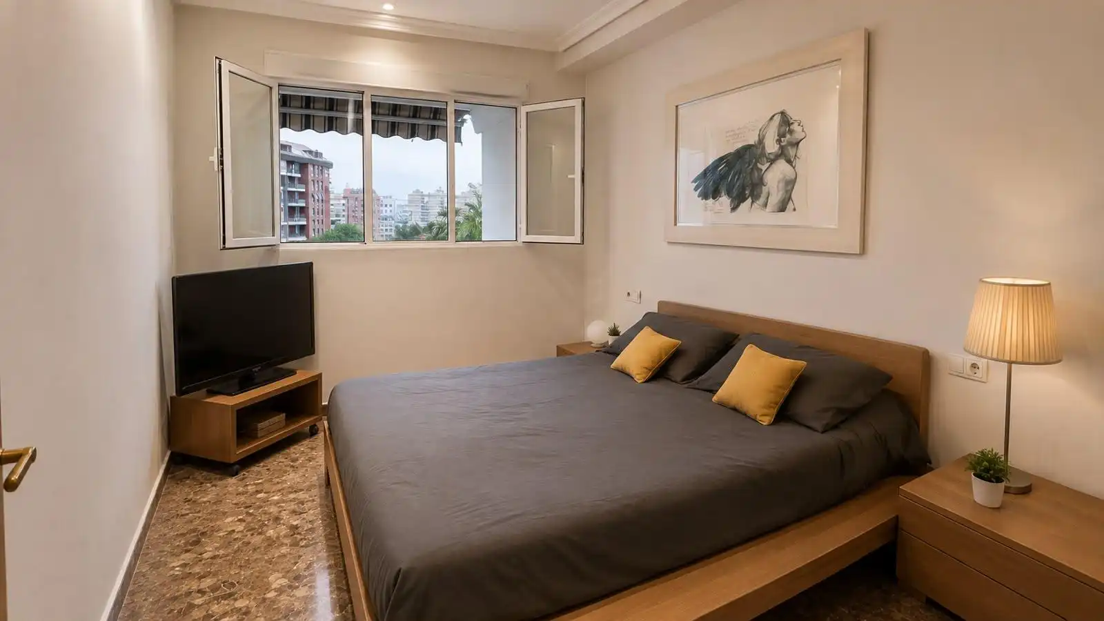 Bedroom of Flat for sale in Valencia  with Air Conditioner, Heating and Private garden