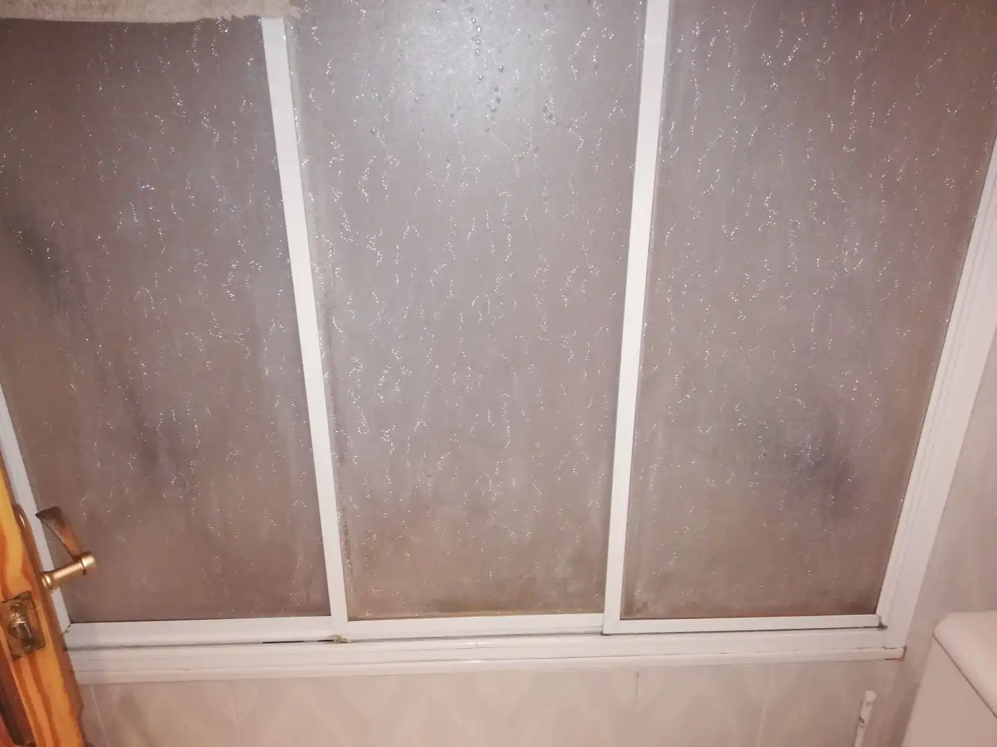 Baño de Planta baja en venta en Almansa con Calefacción y Trastero