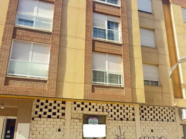 Local comercial en venta en Natalio Rivas 118