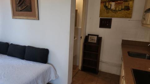 Foto 4 de Estudi de lloguer a Calle Célebes Barat, El Atabal, Málaga