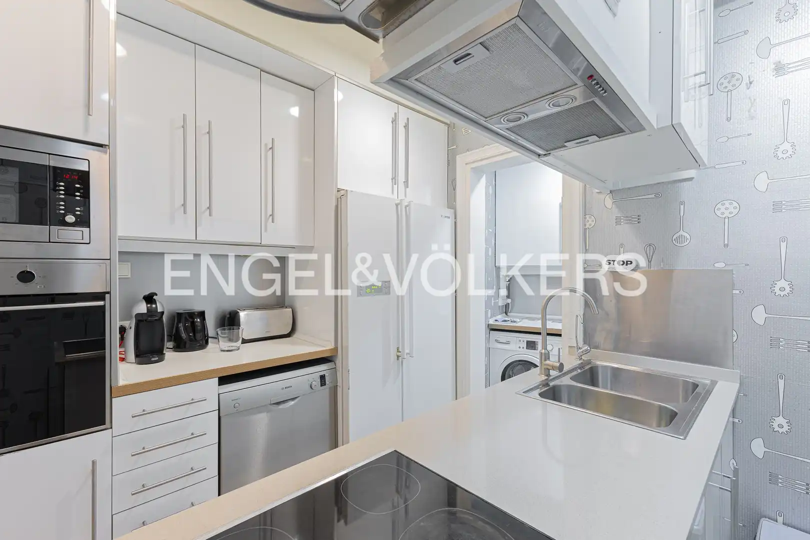 Kitchen of Flat for sale in Barcelona  with Air Conditioner, Heating and Parquet flooring