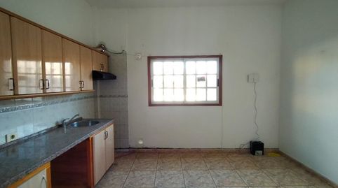 Foto 2 de Planta baixa en venda a Tf-66 Guaza-galletas, Edificio Tania, Las Rosas, Arona