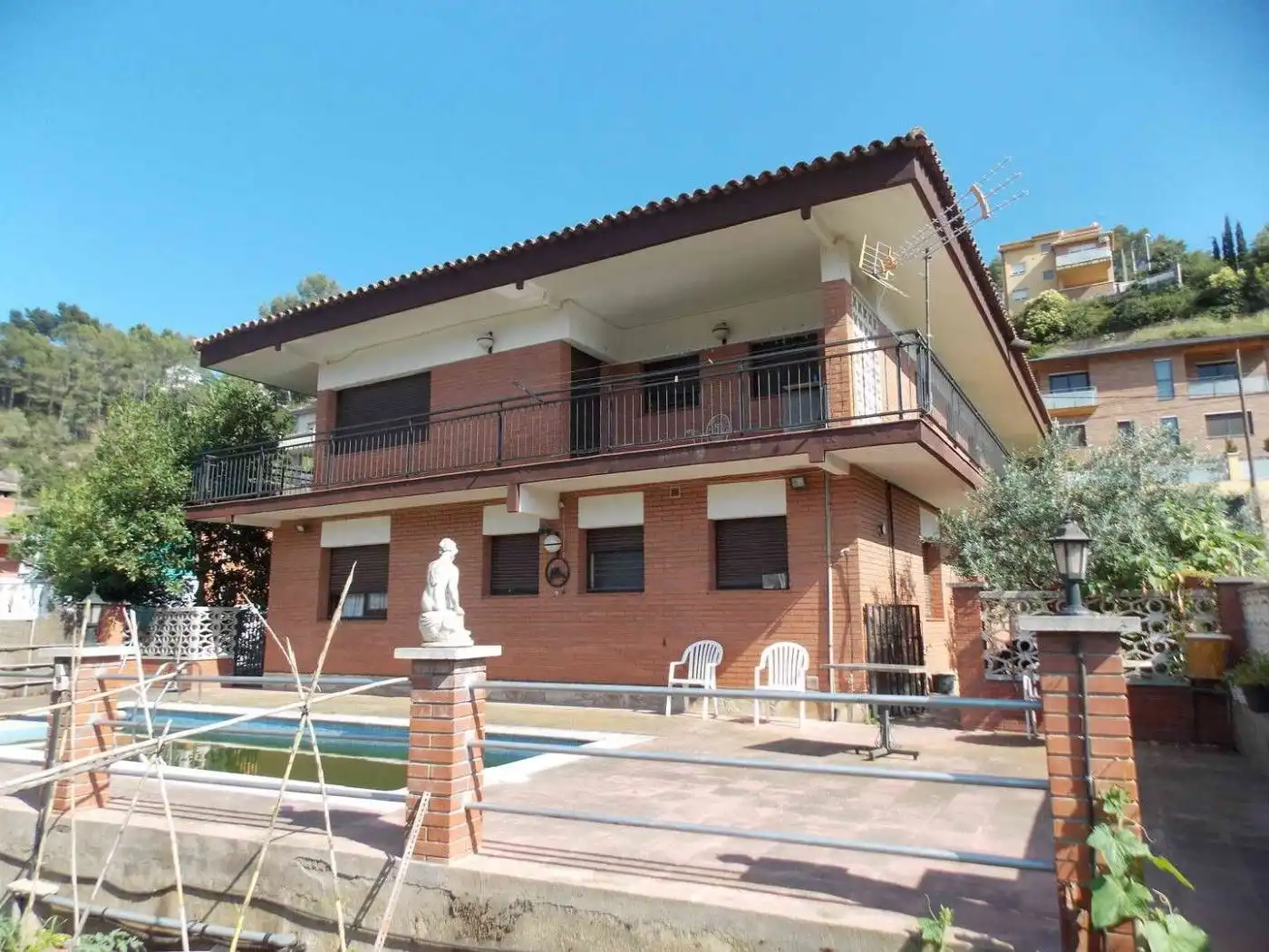 Vista exterior de Casa o chalet en venta en Vallirana, Barcelona