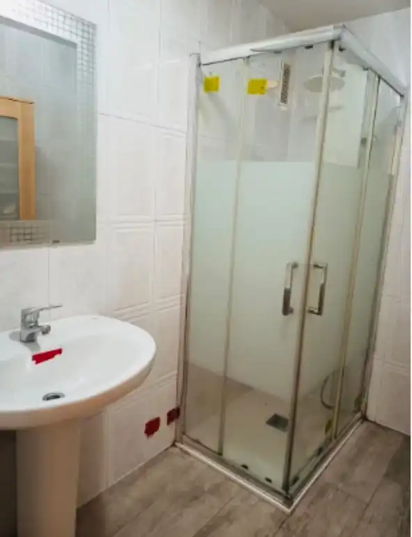 Baño de Piso en venta en Dénia con Aire acondicionado, Calefacción y Terraza