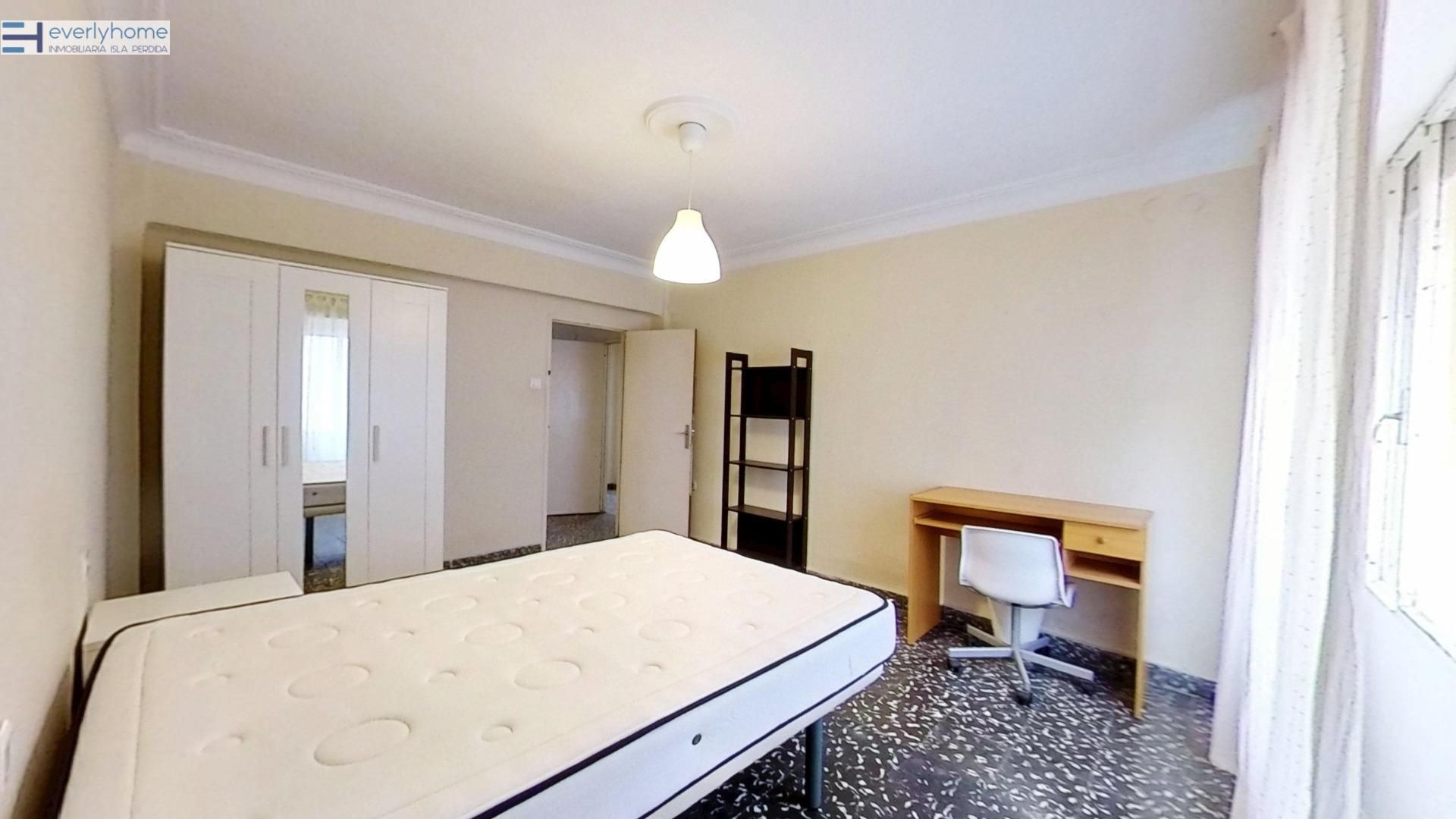 Bedroom of Flat to rent in  Valencia Capital  with Terrace and Balcony