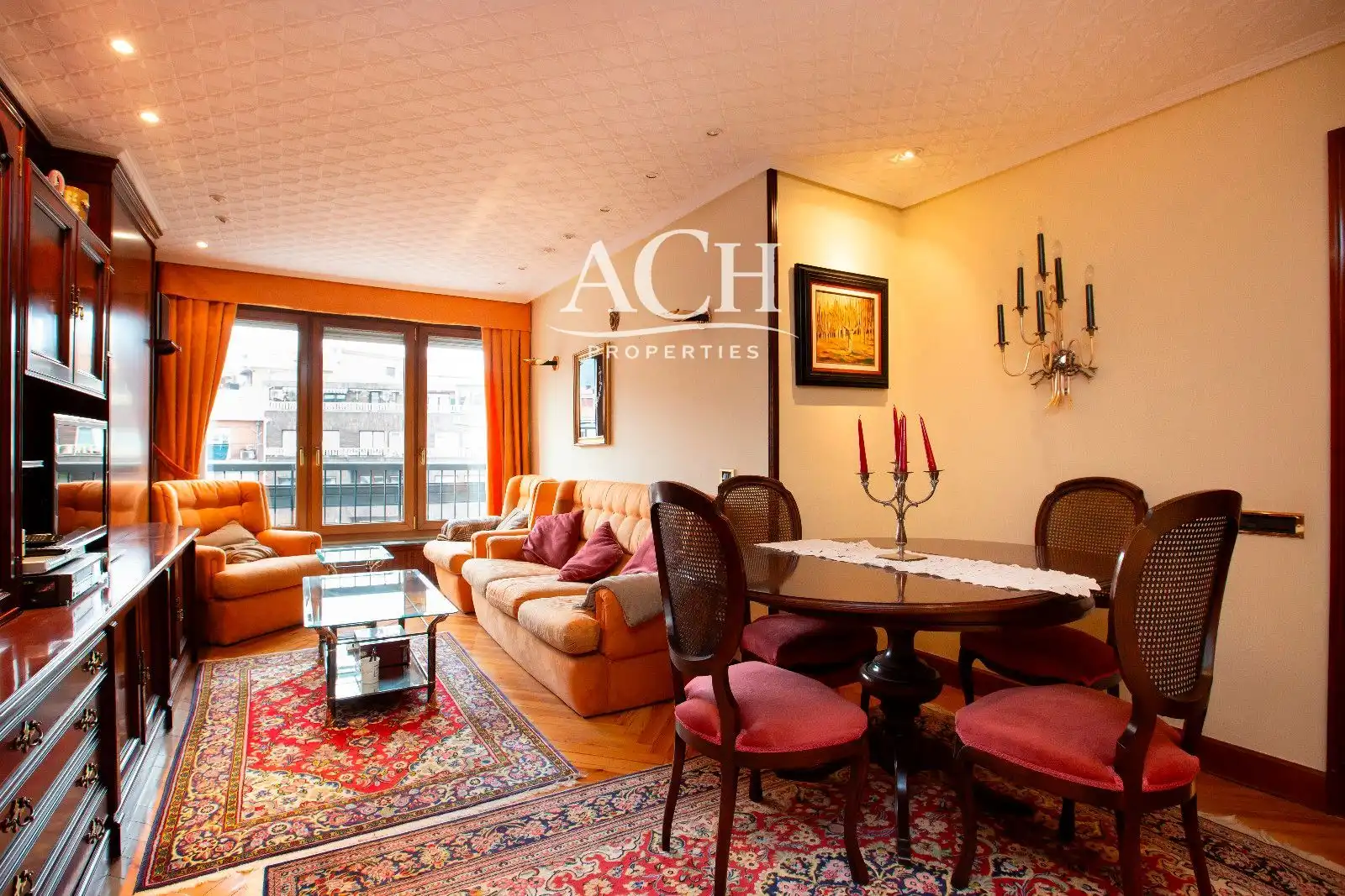 Sala de estar de Piso en venta en Bilbao  con Calefacción, Amueblado y Alarma