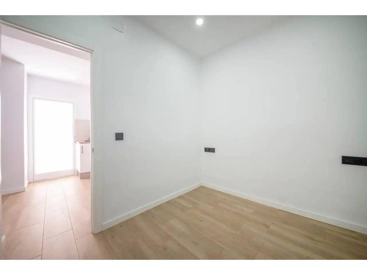 Study for sale in Barcelona  with Air Conditioner, Heating and Parquet flooring