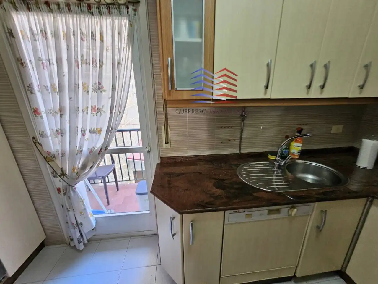 Cocina de Piso de alquiler en Ourense Capital  con Calefacción, Amueblado y Balcón