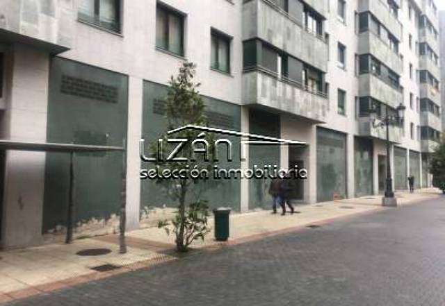 Local comercial en Venta en Salesas - Foncalada - Campoamor