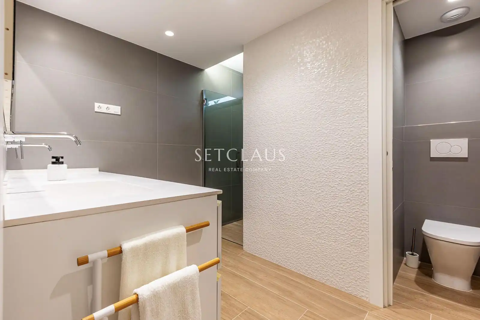 Baño de Casa o chalet en venta en Tiana con Aire acondicionado, Calefacción y Terraza