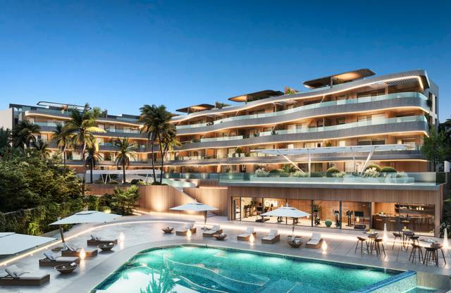 Planta baja en Venta en Calle Málaga, 15 en Chaparil - Torrecilla - Punta Lara