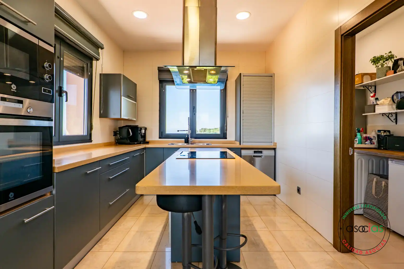 Cocina de Casa o chalet en venta en Gijón  con Calefacción, Jardín privado y Terraza