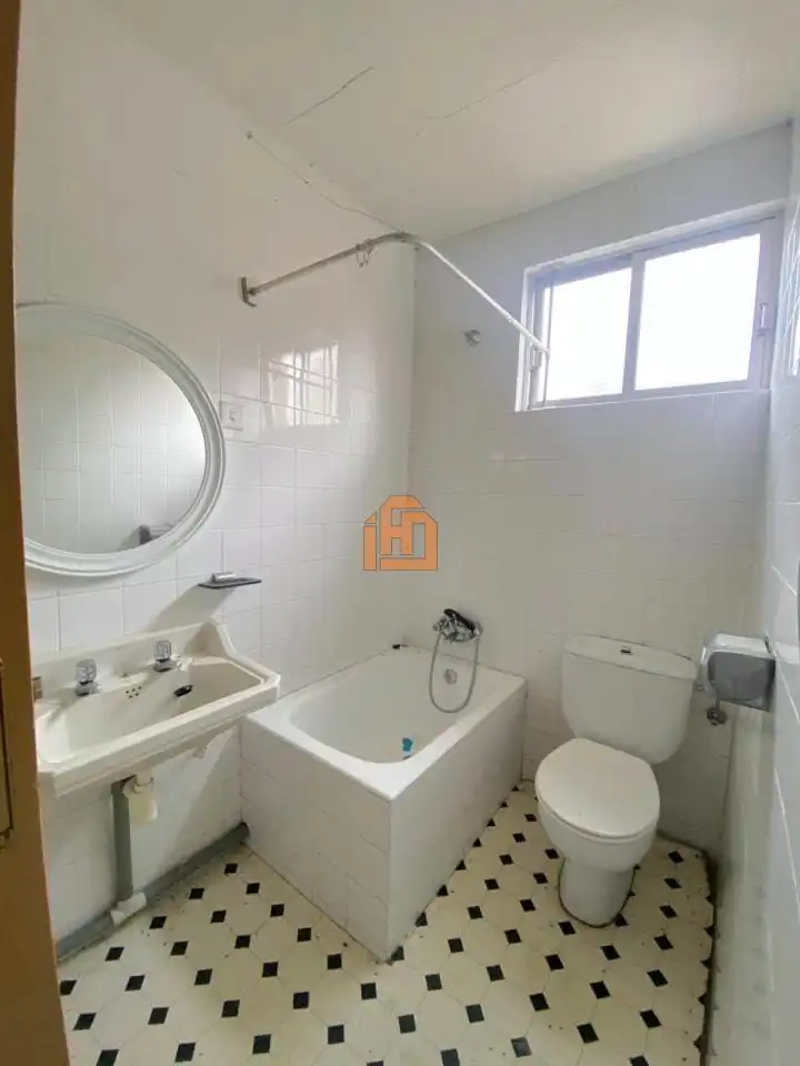 Baño de Casa o chalet en venta en Carrocera con Trastero