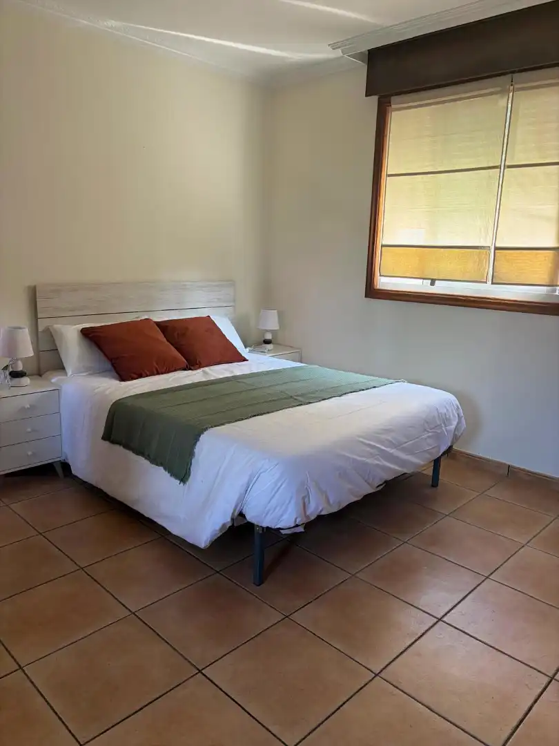 Bedroom of Houses for rent in Cangas   with Heating, Furnished and TV