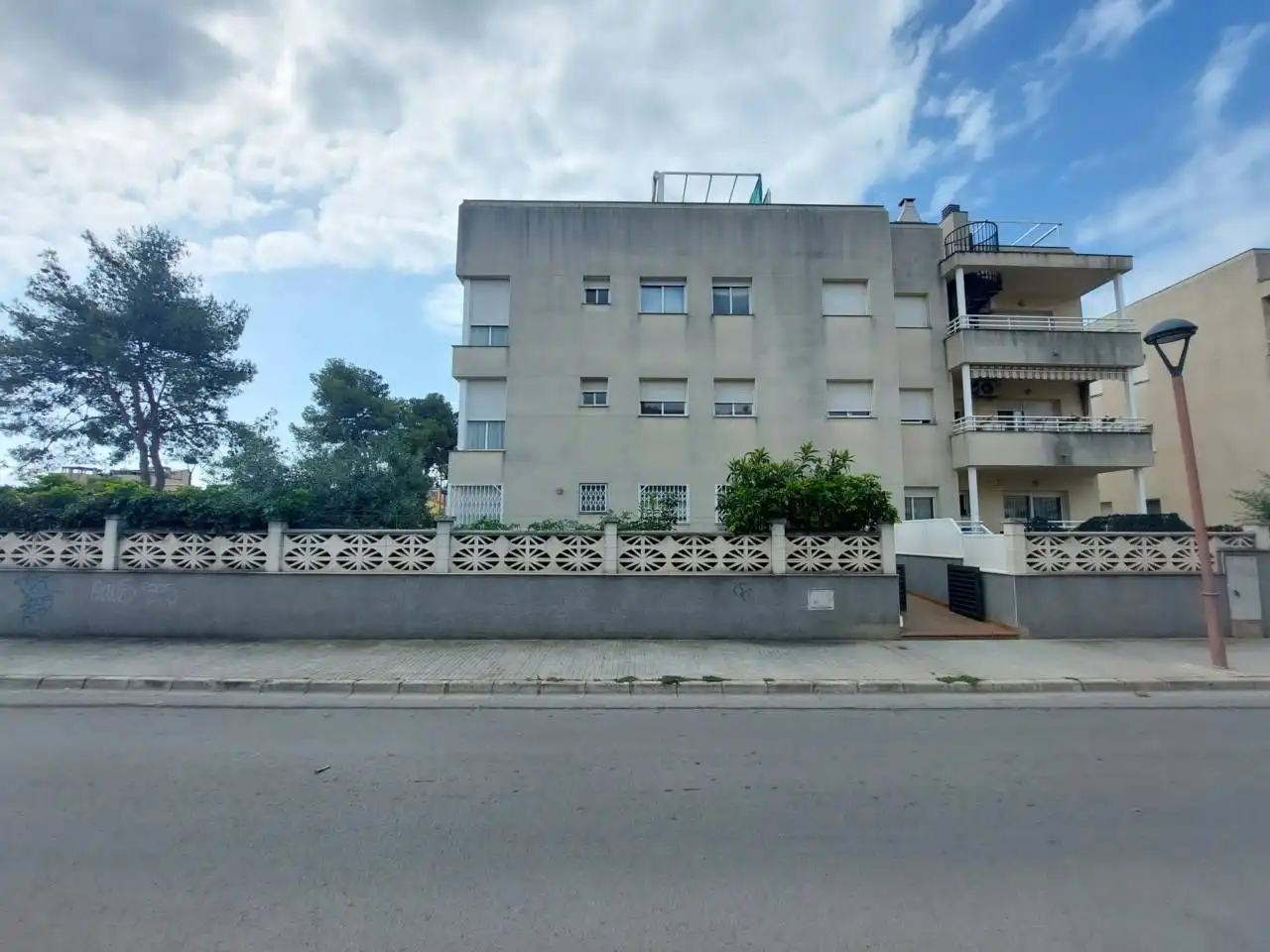 Garage for rent in Calle Ciutat de Barcelona, Bardají - Molí de Baix