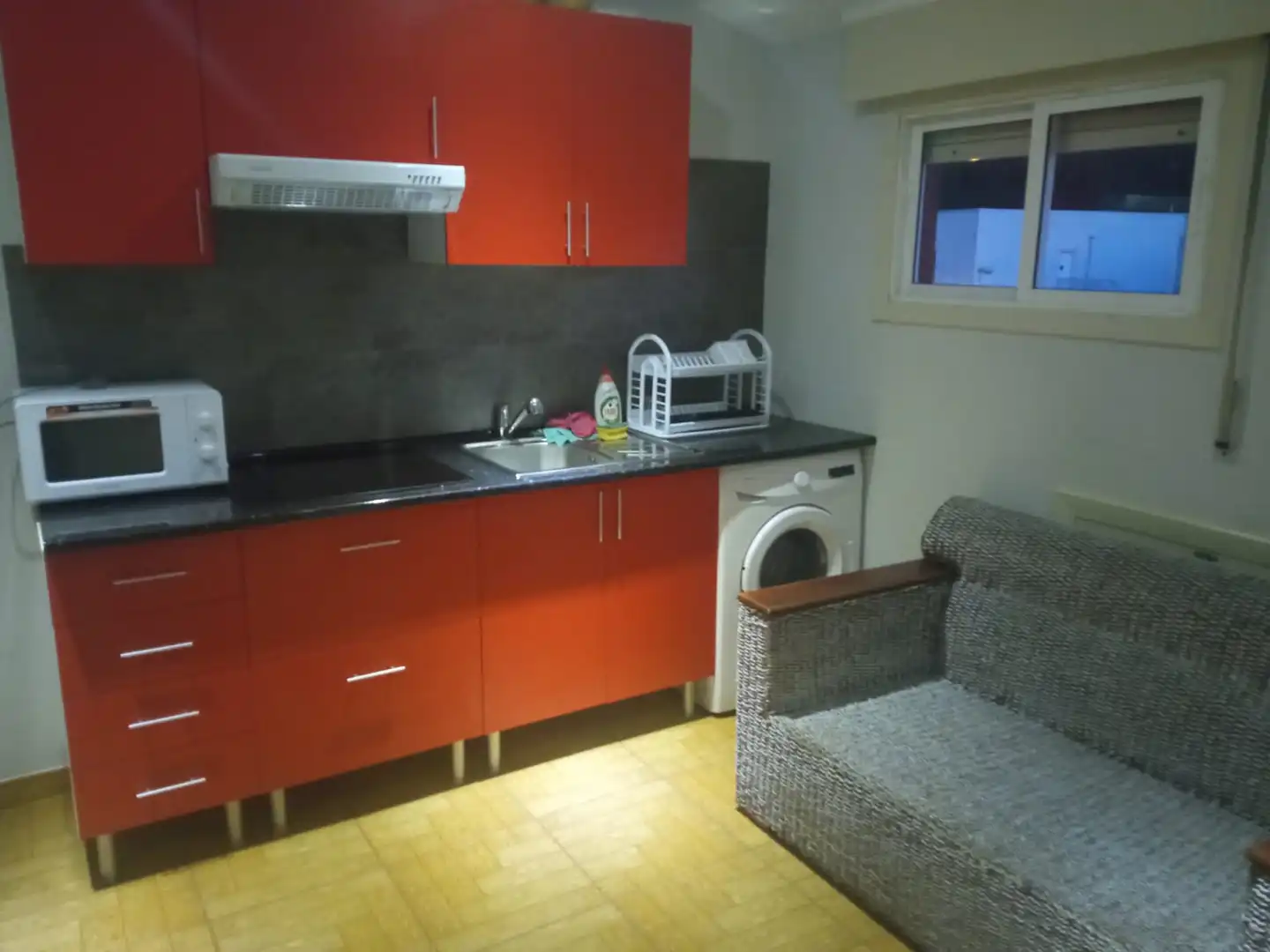 Cocina de Piso en venta en Vigo  con Jardín privado, Terraza y Amueblado