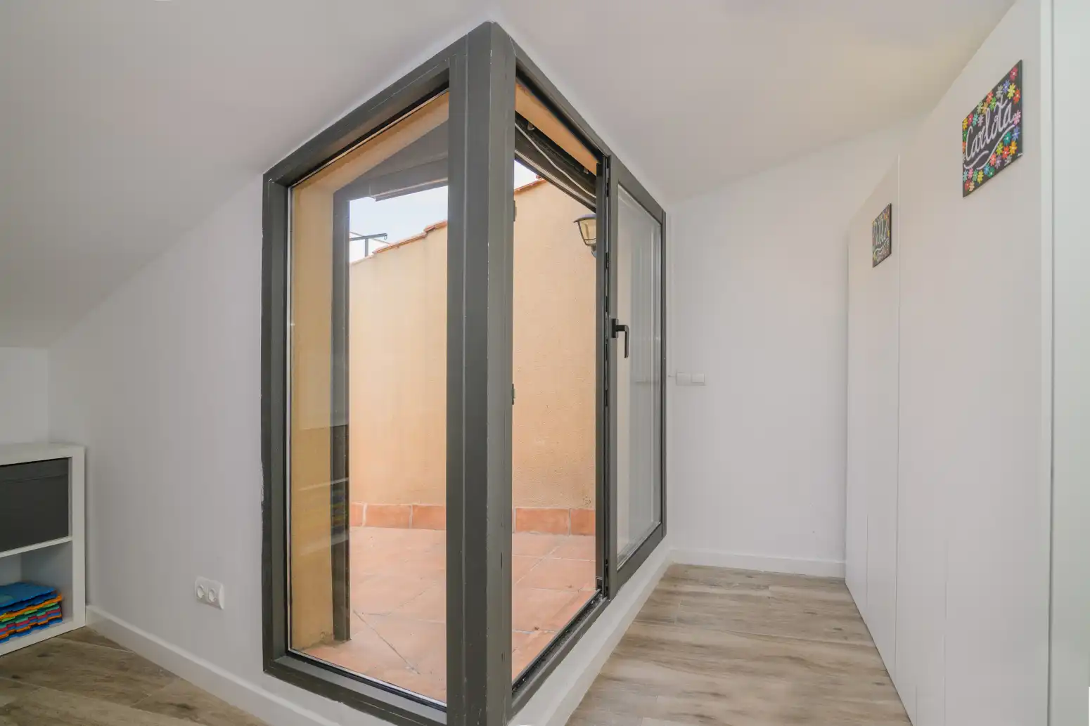 Terrassa de Pis en venda en Cornellà de Llobregat amb Aire condicionat, Calefacció i Terrassa