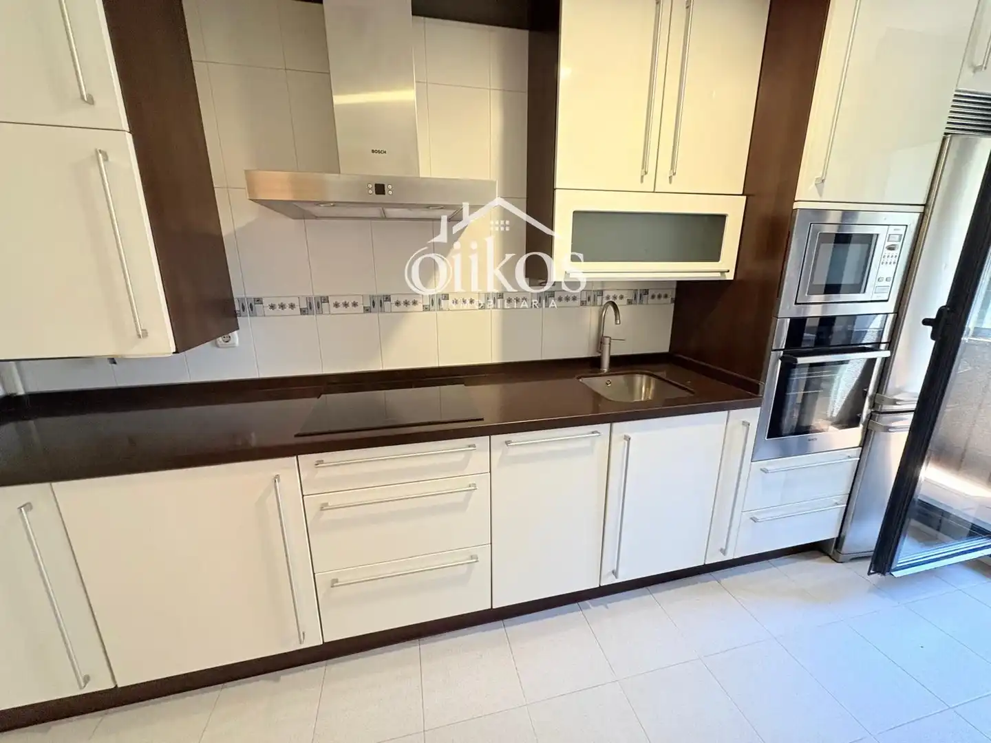 Cocina de Piso en venta en Villamayor con Calefacción, Trastero y Balcón
