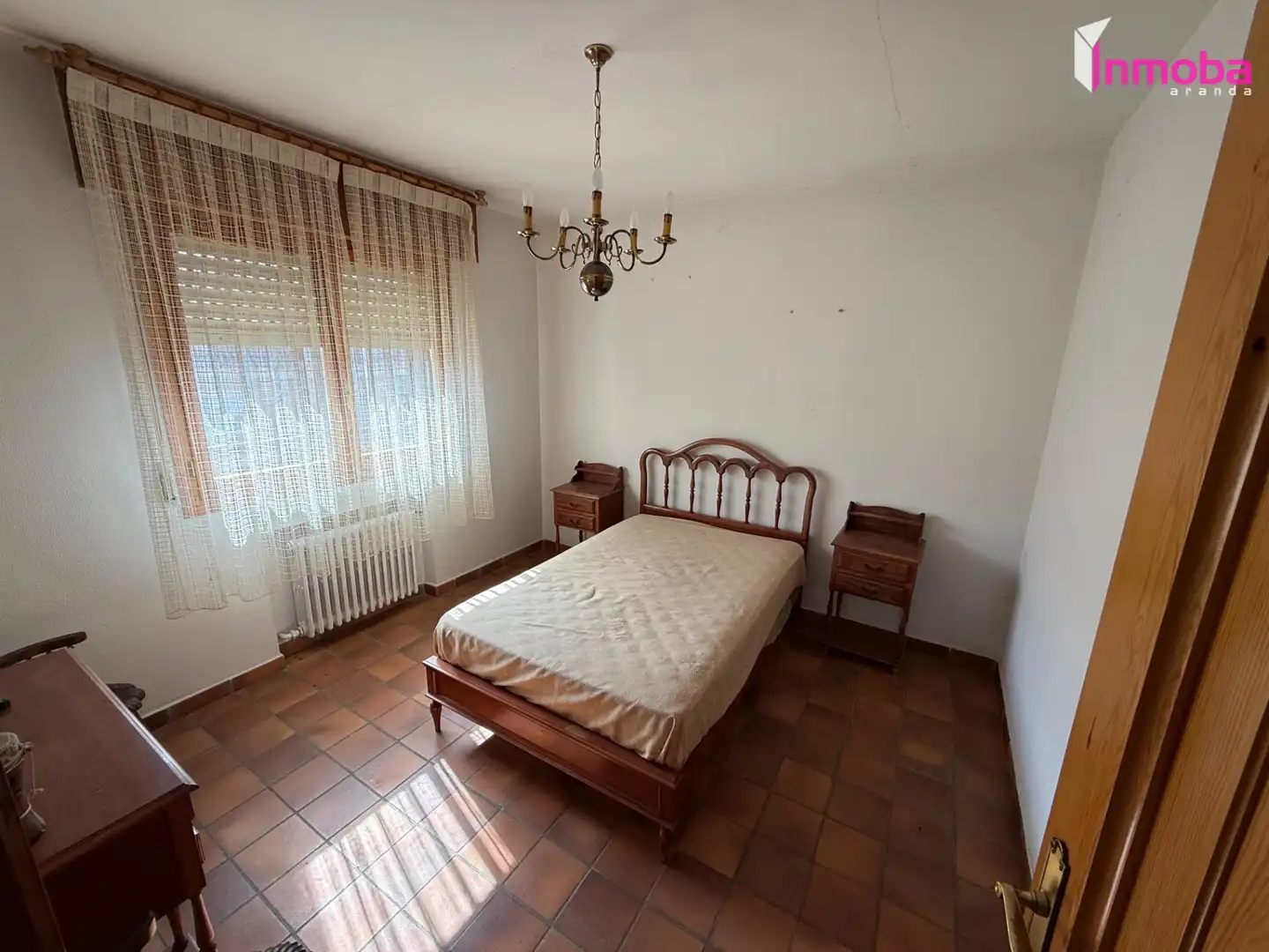 Dormitori de Casa o xalet en venda en Fuentespina amb Calefacció, Jardí privat i Terrassa