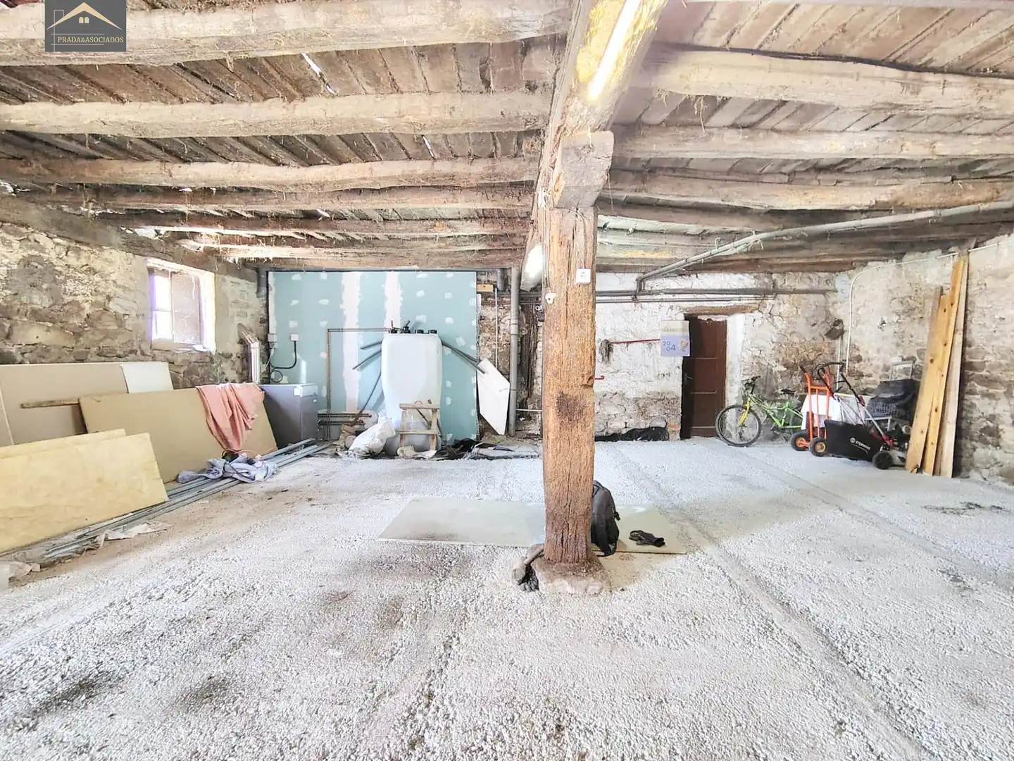 Country homes for sale in Arenas de Iguña  with Heating, Storage room and Furnished
