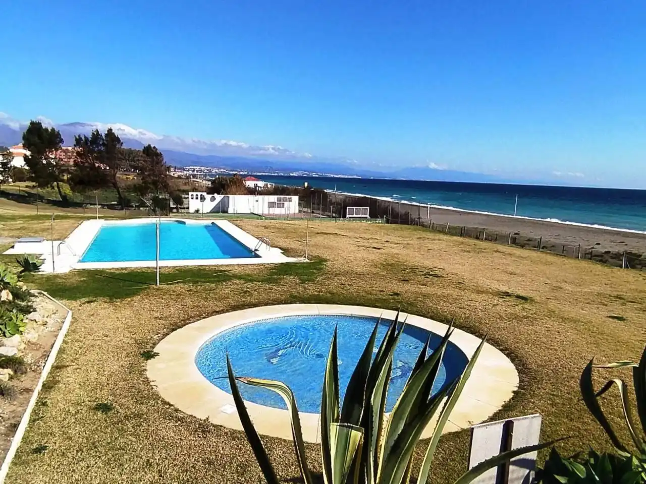 Piscina de Casa o chalet en venta en Chullera